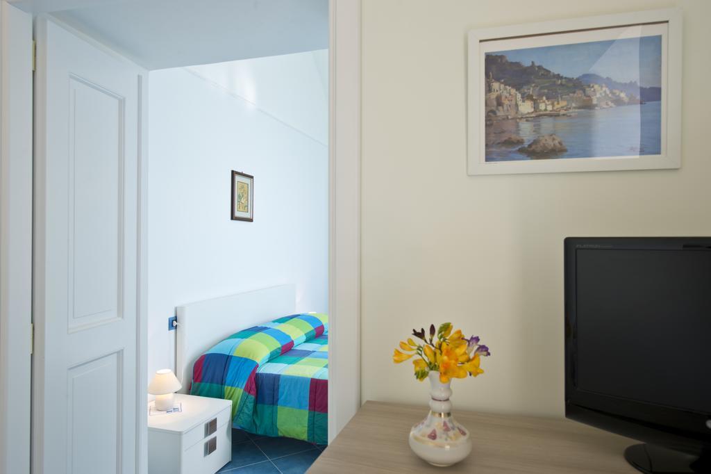 Blu Rose Apartment Amalfi Ngoại thất bức ảnh